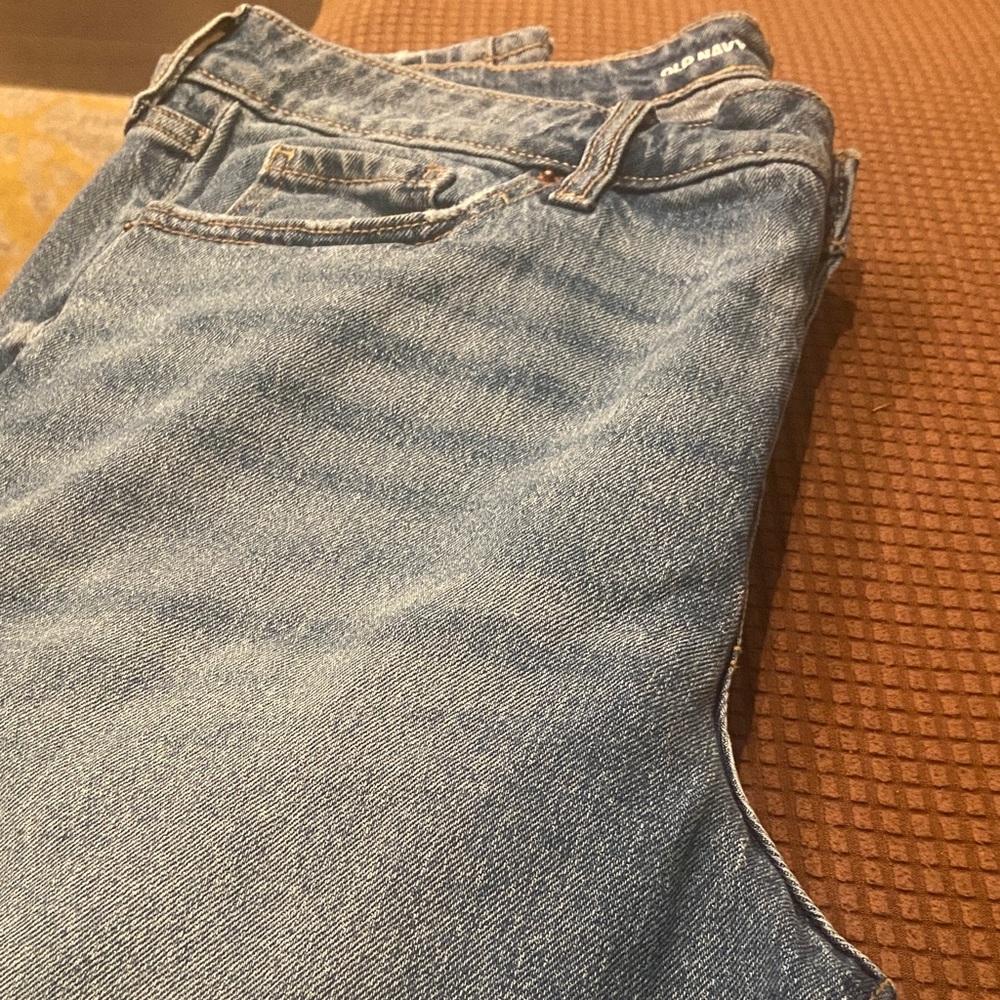 Old Navy High-Waisted Secret-Smooth Pockets O.G. Straight Jeans